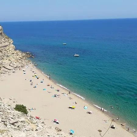 T2 Renove Avec Tres Belle Vue Sur Le Port De Plaisance, Parking Et Wifi Inclus Apartament