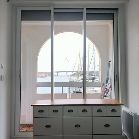 Apartment T2 Renove Avec Tres Belle Vue Sur Le Port De Plaisance, Parking Et Wifi Inclus Leucate