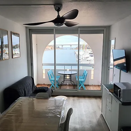 T2 Avec Tres Belle Vue Sur Le Port De Plaisance شقة *
